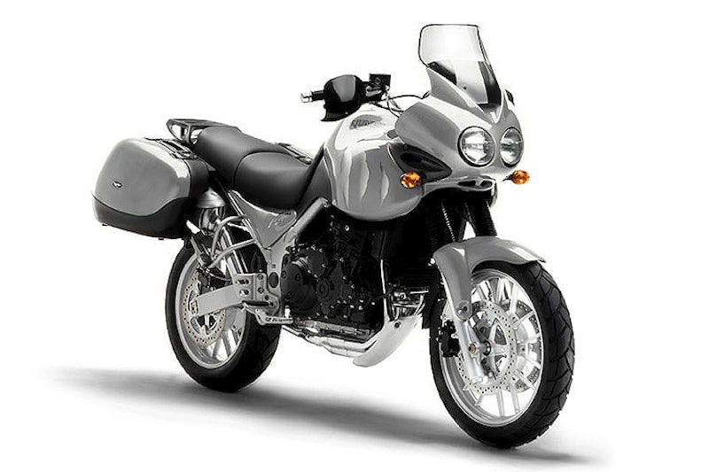 2001 Triumph Tiger 955i Review Used Price Spec_07