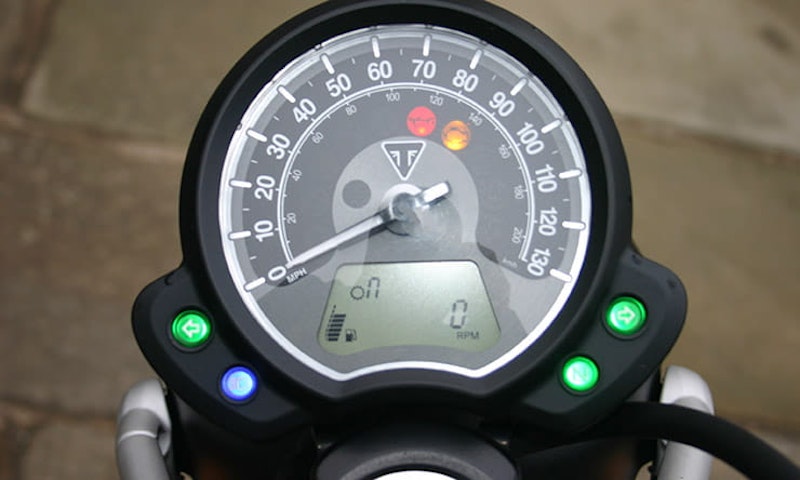 Triumph Street Scrambler 2018 BikeSocial Review