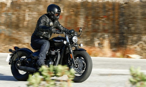 Triumph Bobber Black (2018) Review | BikeSocial