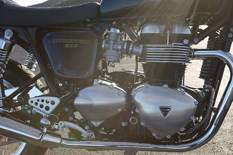 Triumph Thruxton 900 review used price spec_04