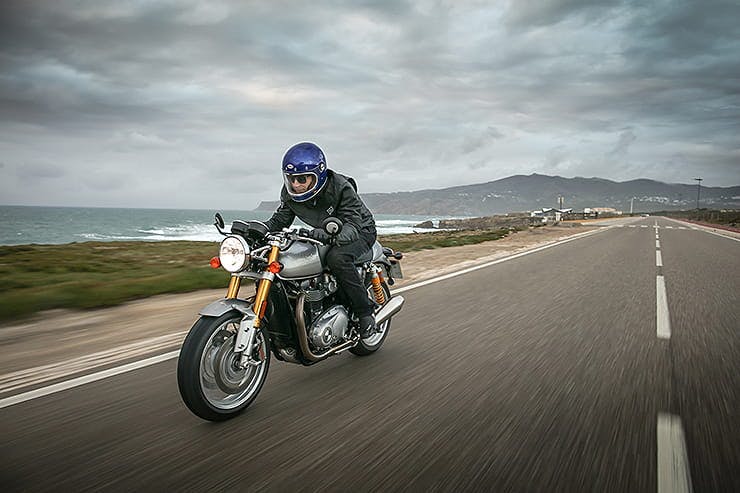 2016 triumph thruxton r specs clearance