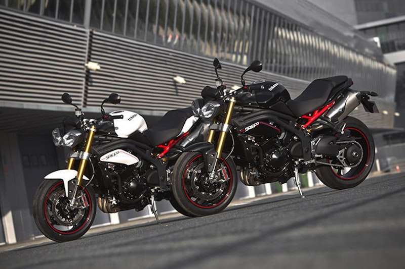 Triumph Speed Triple R (2012-2015): Review & Buying Guide