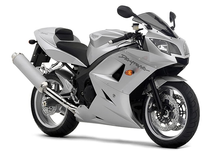 2003 Triumph Daytona 600 650 Review Details used price Spec_01