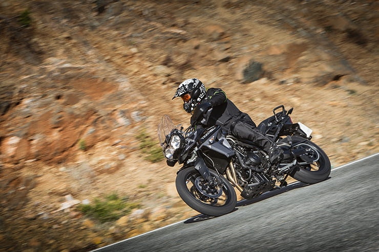 Triumph Tiger XRx 2015 Review Used Price Spec_03