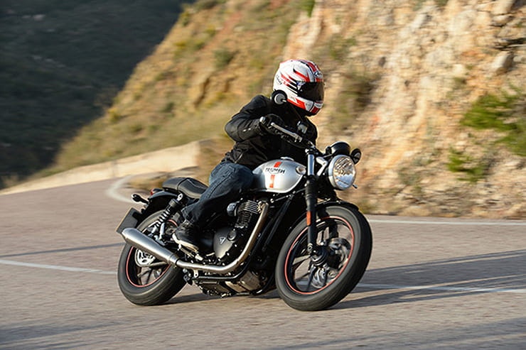 Triumph Street Twin 2016 Review Used Price Spec_01