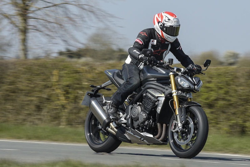 Triumph Speed Triple 1200 RS 2021 Details Price Spec_08