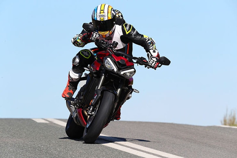 2023 Triumph Street Triple 765 Review Price Spec_115