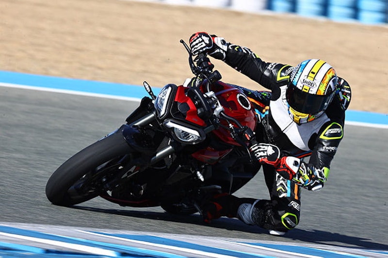 2023 Triumph Street Triple 765 Review Price Spec_117