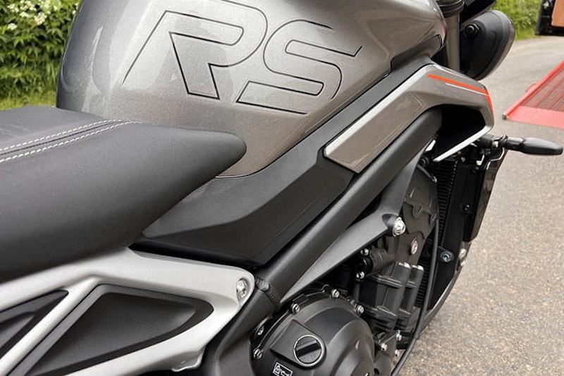 2023 Triumph Street Triple 765 Review Price Spec_215