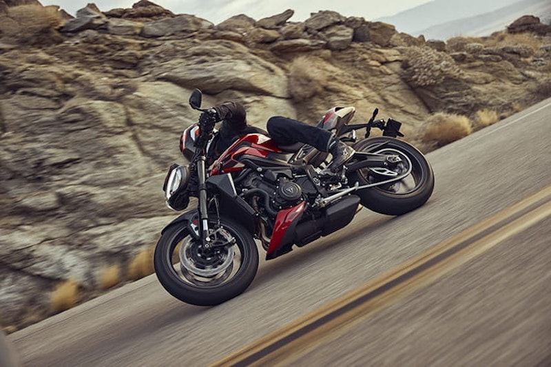 2023 Triumph Street Triple 765 Review Price Spec_079
