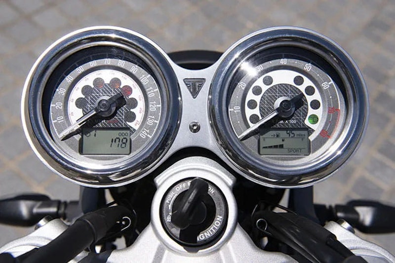 2019 Triumph Speed Twin 1200 Review Details Used Price Spec_27