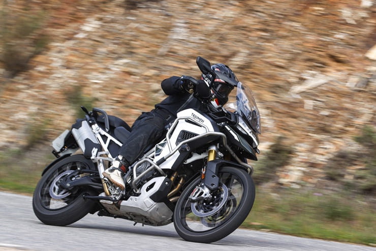 Triumph Tiger 1200 GT Pro Explorer 2022 Review Price Spec_01