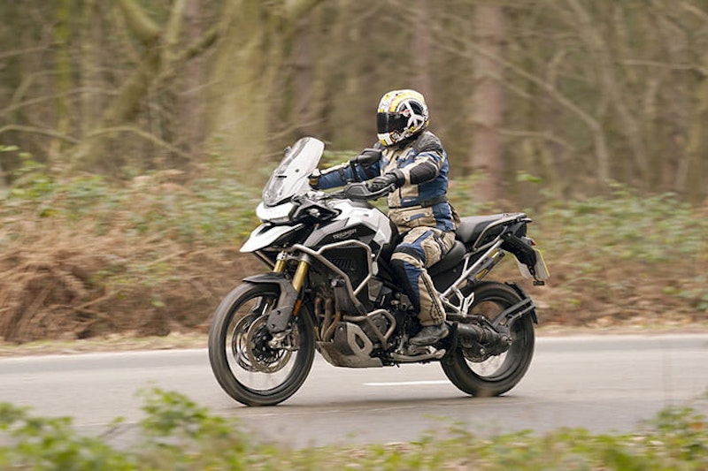 Triumph Tiger 1200 GT Pro Explorer 2022 Review Price Spec_174