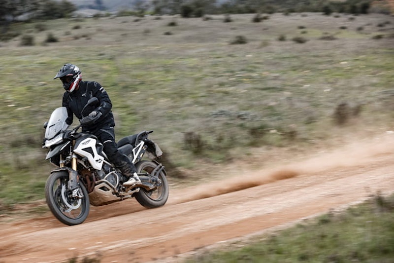 Triumph Tiger 1200 GT Pro Explorer 2022 Review Price Spec_25