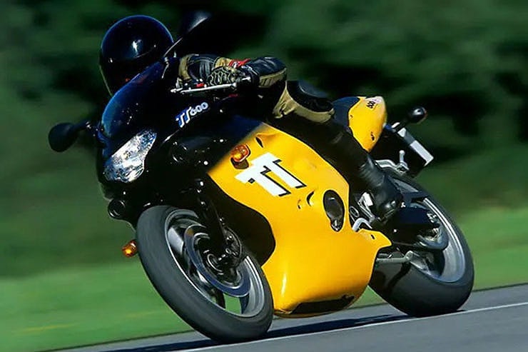 2000 Triumph TT600 Review Details Used Price Spec_03