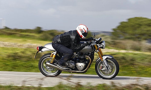 Triumph Thruxton 1200/R (2016-current) - [ Review and Buying Guide ]