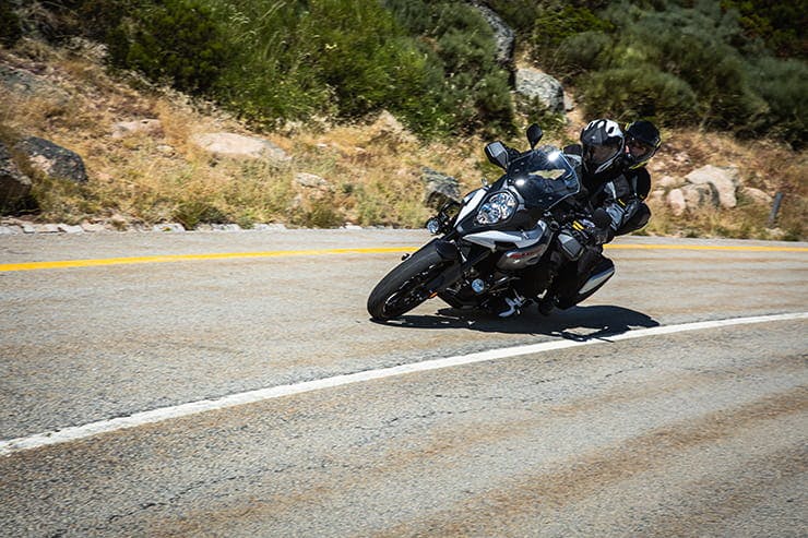 Suzuki V-Strom 1000 XT - technical data, prices, reviews