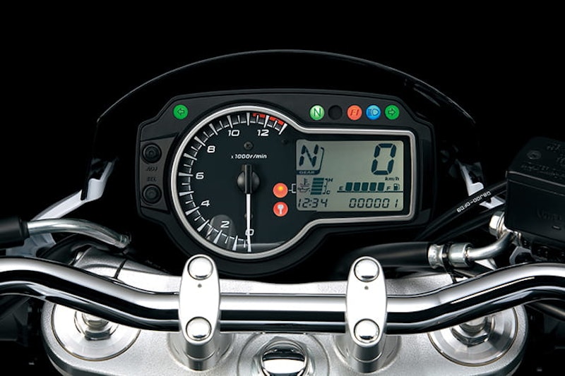 Suzuki GSR750 2011 Review Used Price Spec_10
