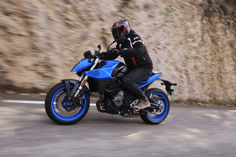 2023 Suzuki GSX-8S Review Details Price Spec_23