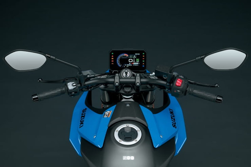 2023 Suzuki GSX-8S Review Details Price Spec_25