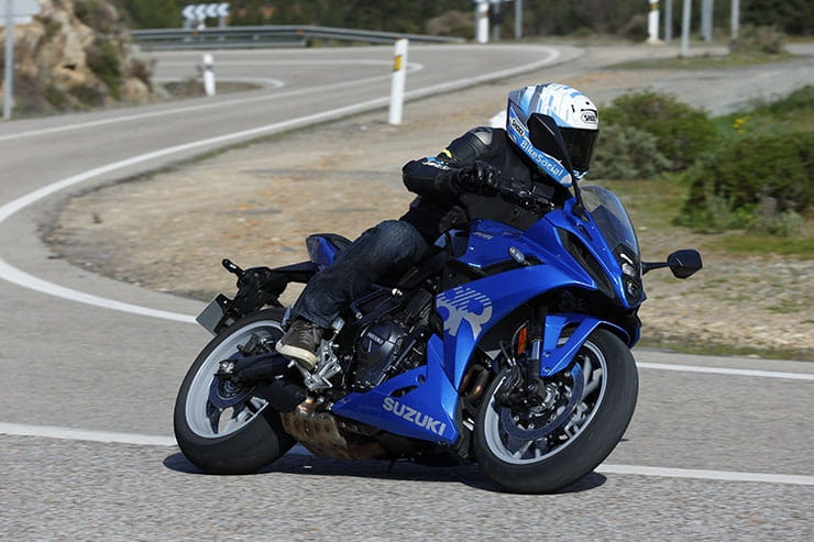 2024 Suzuki GSX-8R Review Details Price Spec_504
