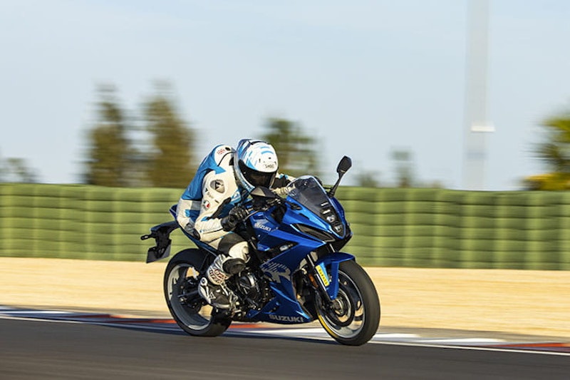2024 Suzuki GSX-8R Review Details Price Spec_614