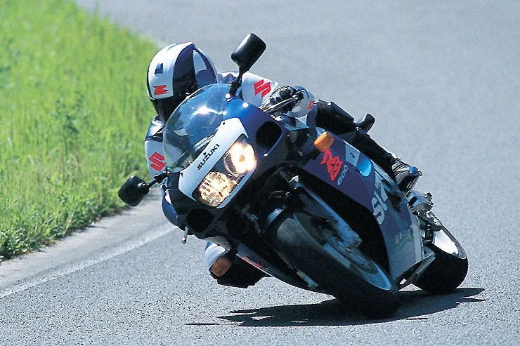 1997 Suzuki GSX-R600 SRAD Review Details Used Price Spec_05