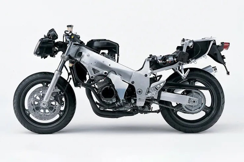 1997 Suzuki GSX-R600 SRAD Review Details Used Price Spec_14