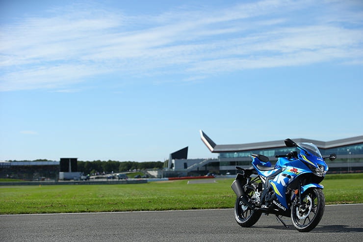Suzuki GSX-R125 at Silverstone
