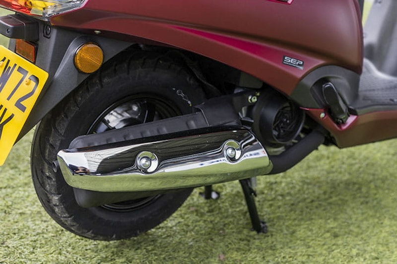 2023 Suzuki Address 125 Scooter Review Price Spec_019