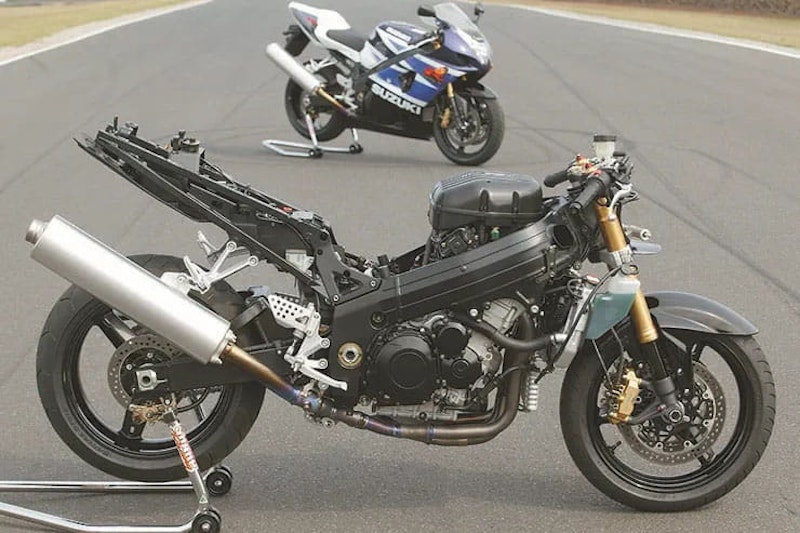 2001 Suzuki GSX-R1000 Review Used Price Spec_08
