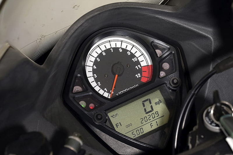 2006 Suzuki SV1000S Review Used Price Spec_09