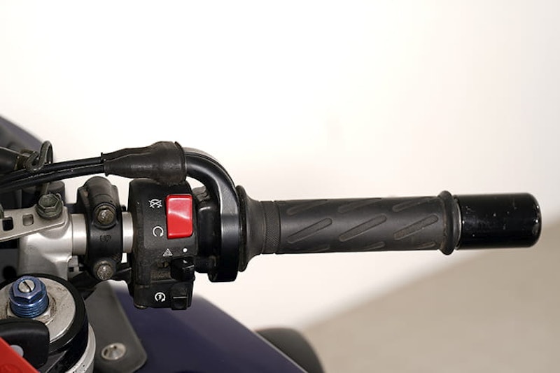 2006 Suzuki SV1000S Review Used Price Spec_10