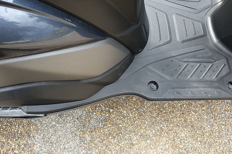 2023 Suzuki Burgman Street EX 125 Scooter Review Price Spec_112