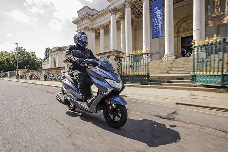 2023 Suzuki Burgman Street EX 125 Scooter Review Price Spec_15