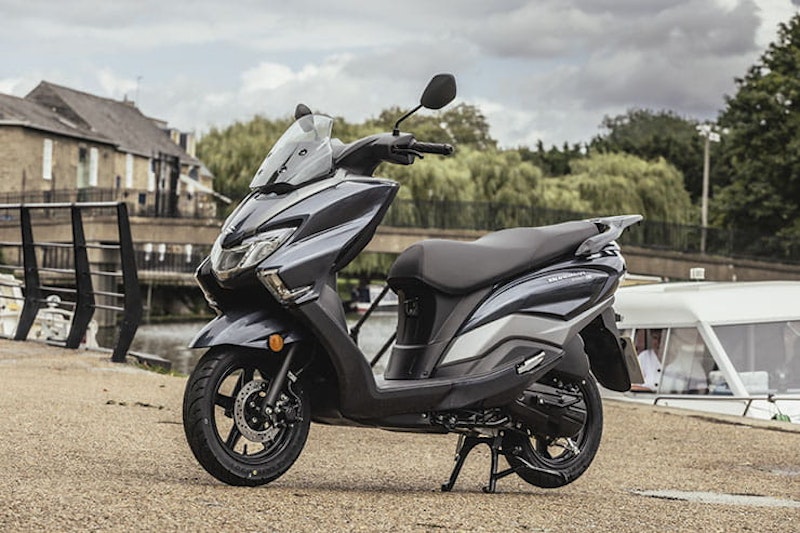 2023 Suzuki Burgman Street EX 125 Scooter Review Price Spec_88