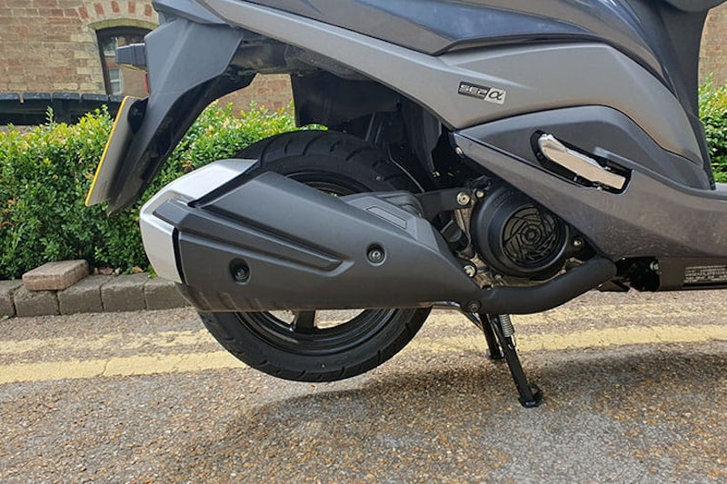 2023 Suzuki Burgman Street EX 125 Scooter Review Price Spec_109