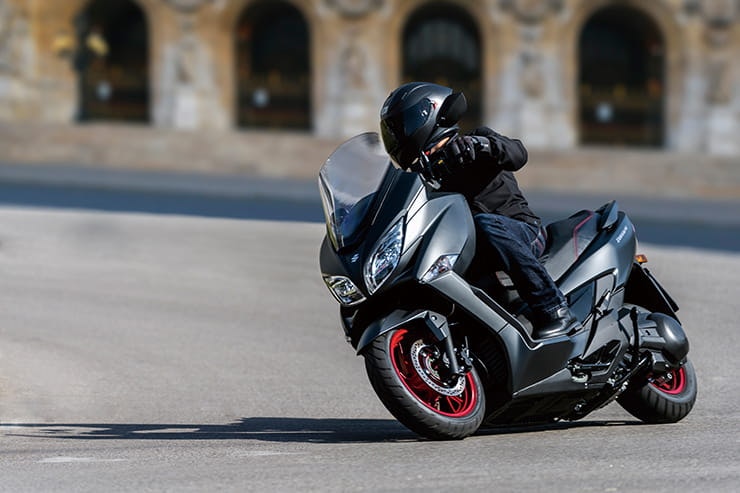 Suzuki Burgman 400 2017 Review Used Price Spec_03