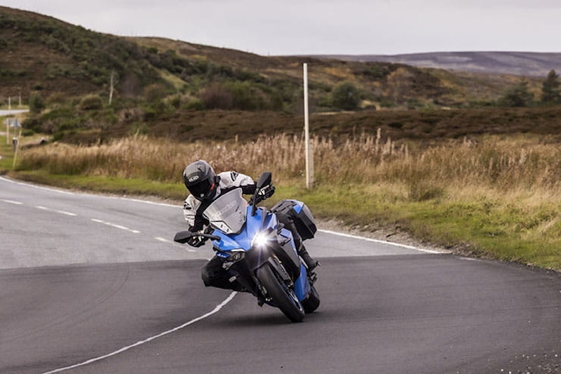 Suzuki GSX-S1000GT 2021 Review Details Price Spec_09