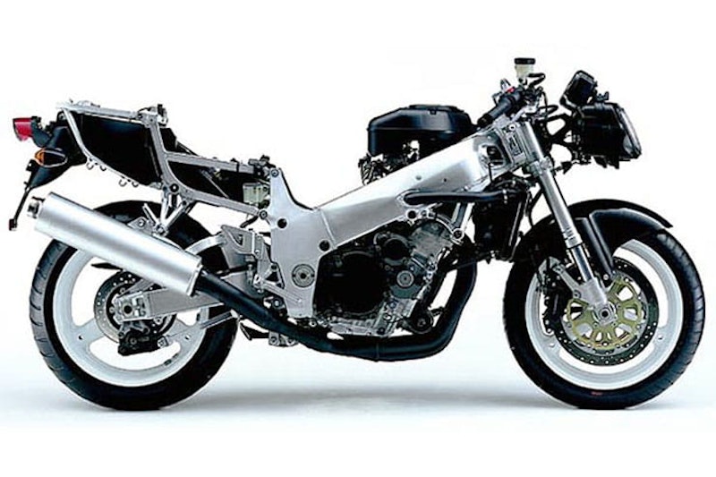 1996 Suzuki GSX-R750 SRAD Review Used Price Spec_05