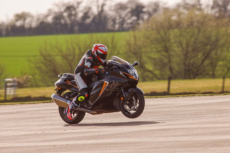 Suzuki Hayabusa 2021 Review Price Spec_05