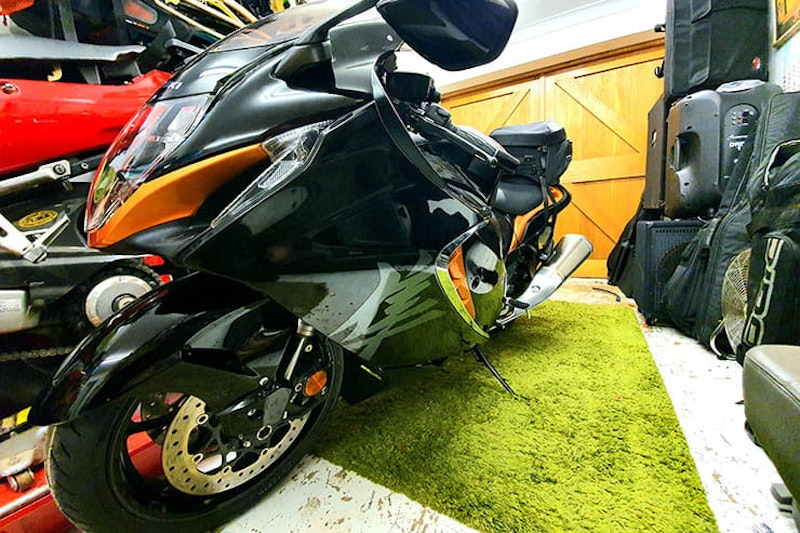 Suzuki Hayabusa GSX1300R 2021 long term review_06