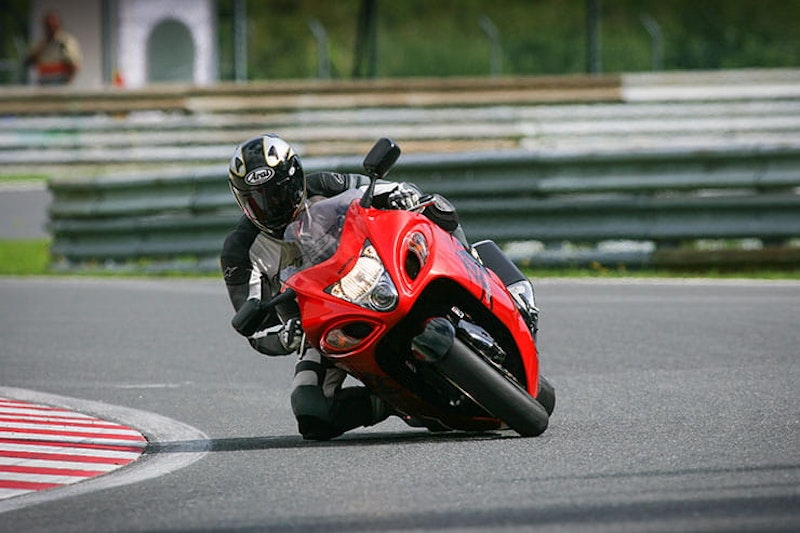 Suzuki Hayabusa GSX1300R 2021 long term review_12