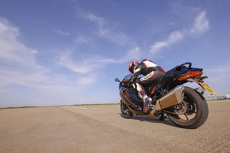 Suzuki Hayabusa GSX1300R 2021 long term review_24