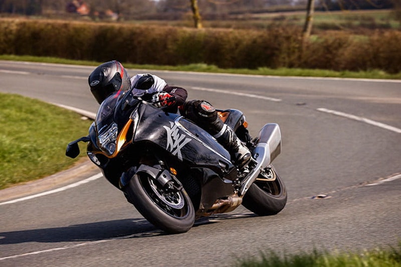Suzuki Hayabusa 2021 Review Price Spec_02
