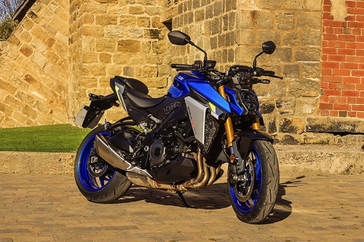 Suzuki GSX-S1000 2021 Review Price Spec_12