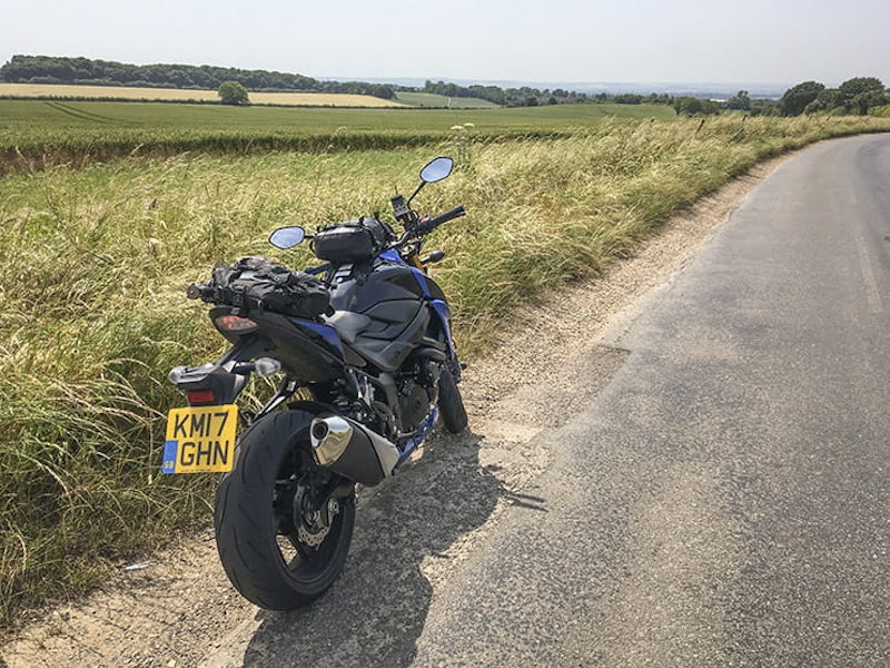 2017 Suzuki GSX-S750: The longest day: a rest at the side of the road