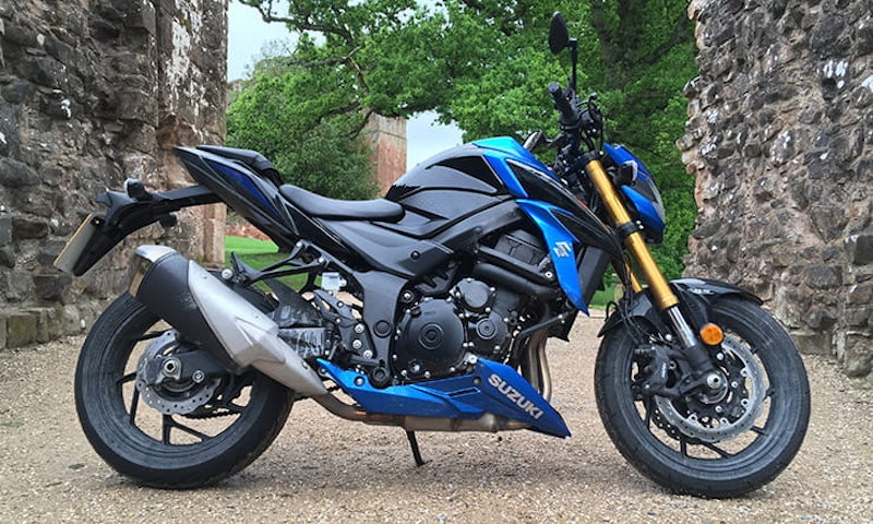 2017 Suzuki GSX-S750: Old-school tech for the win