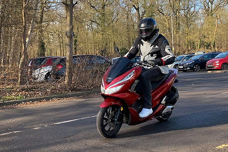 Versatile, convenient, lightweight and cheap commuting - whizzing around town has never been this easy. We review the UK’s best-selling PTW.
