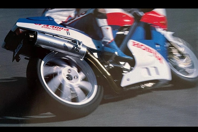 1986 Honda VFR400 NC21 NC24 NC30 Review Details Used Price Spec_17